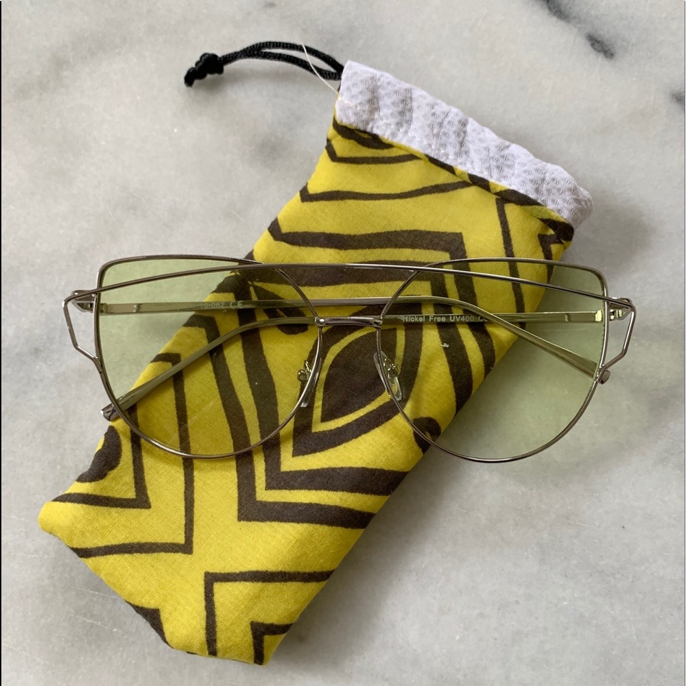 Tinted Lens Geometric Sunglasses🐯 - Picture 6 of 6